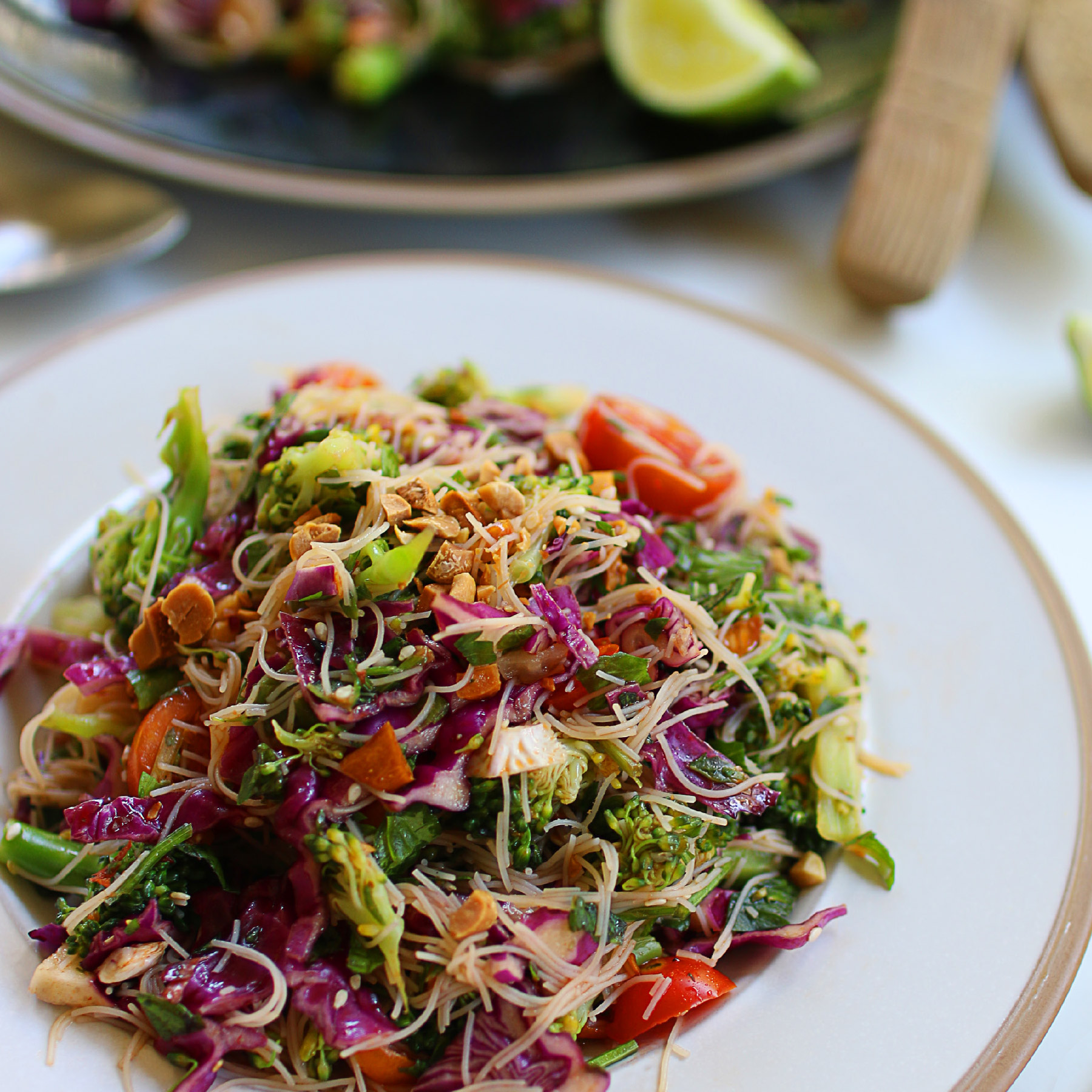 Broccoli Vermicelli Salad Free Weekly Vegan Meal Plan Veahero