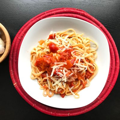 Bell Pepper and Tomato Linguine