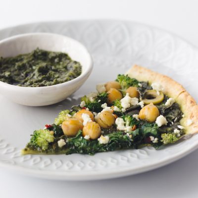 Kale and Chickpea Flatbread Pizza