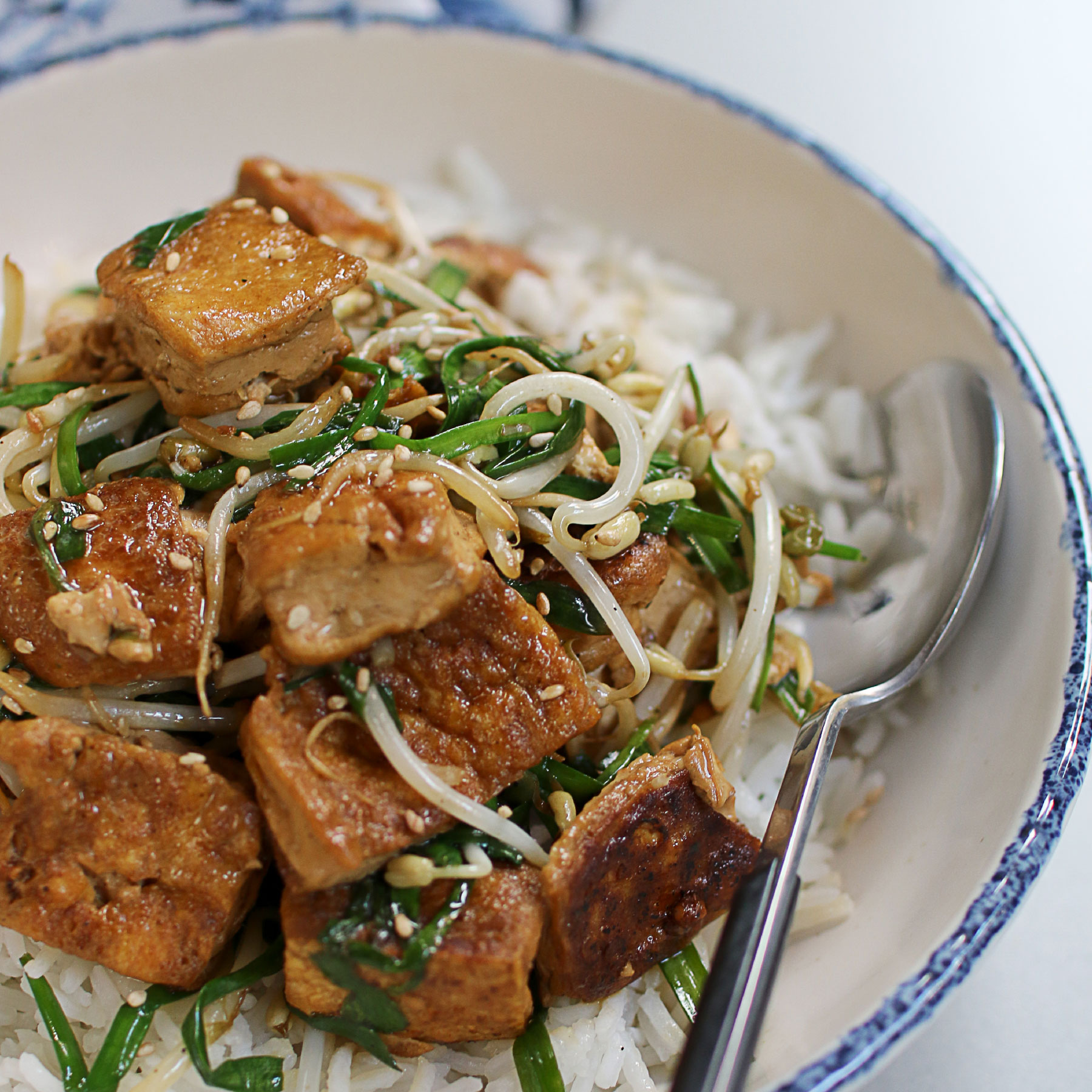 Chinese Stir Fry Tofu | Free 7 Day Vegan Meal Plan | Veahero