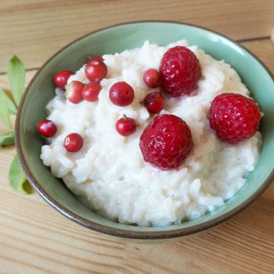 Warm Rice Porridge with Berries