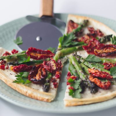 White Pizza with Roasted Asparagus