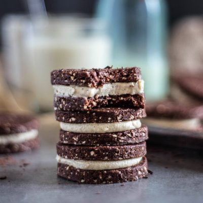 Healthy Vegan Homemade Oreos