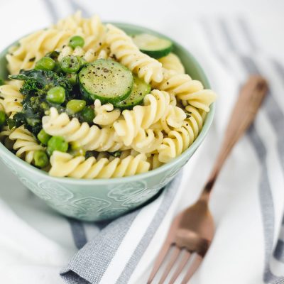 Courgette and Pea Pasta Bowl