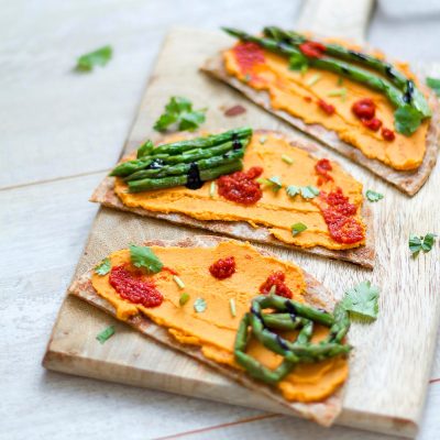 Homemade Hummus with Pepper Paste