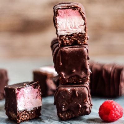 Cacao Chocolate Raspberry Bars