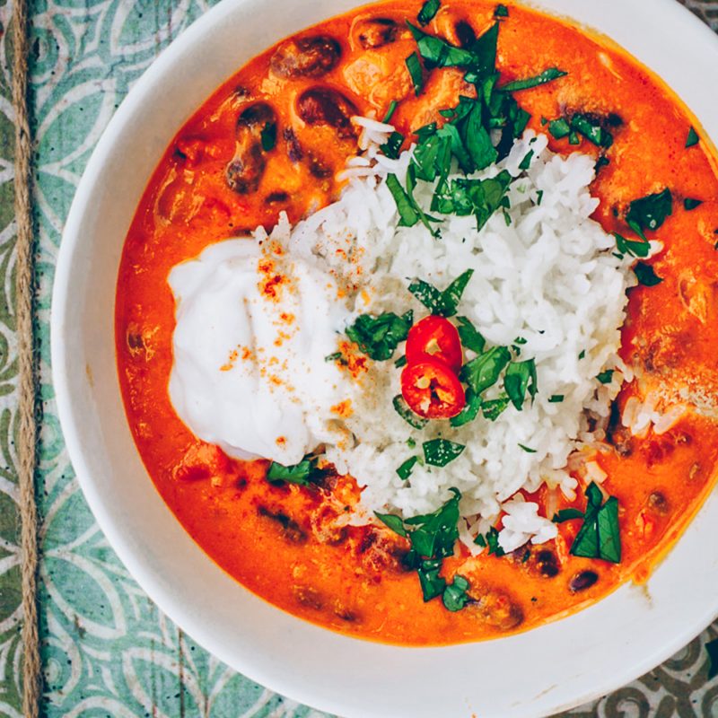 Peanut Butter and Pepper Chili | Free Vegan Meal Planning | Veahero